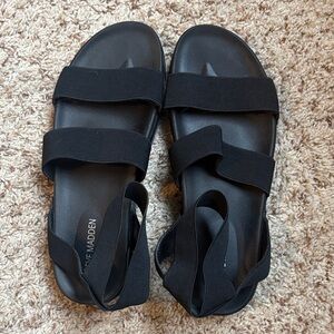Steve Madden Black Elastic Double-Strap Sandals
